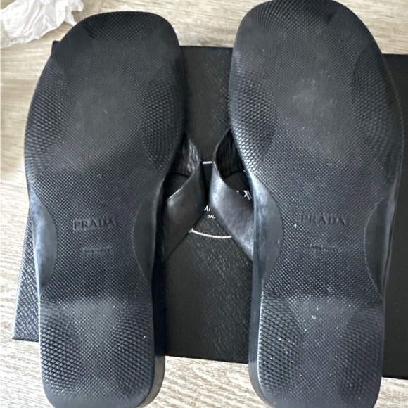 PRADA Calfakin Leather thong slides - Picture 5 of 8